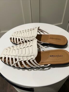 comfortview White Woven Slide Mules